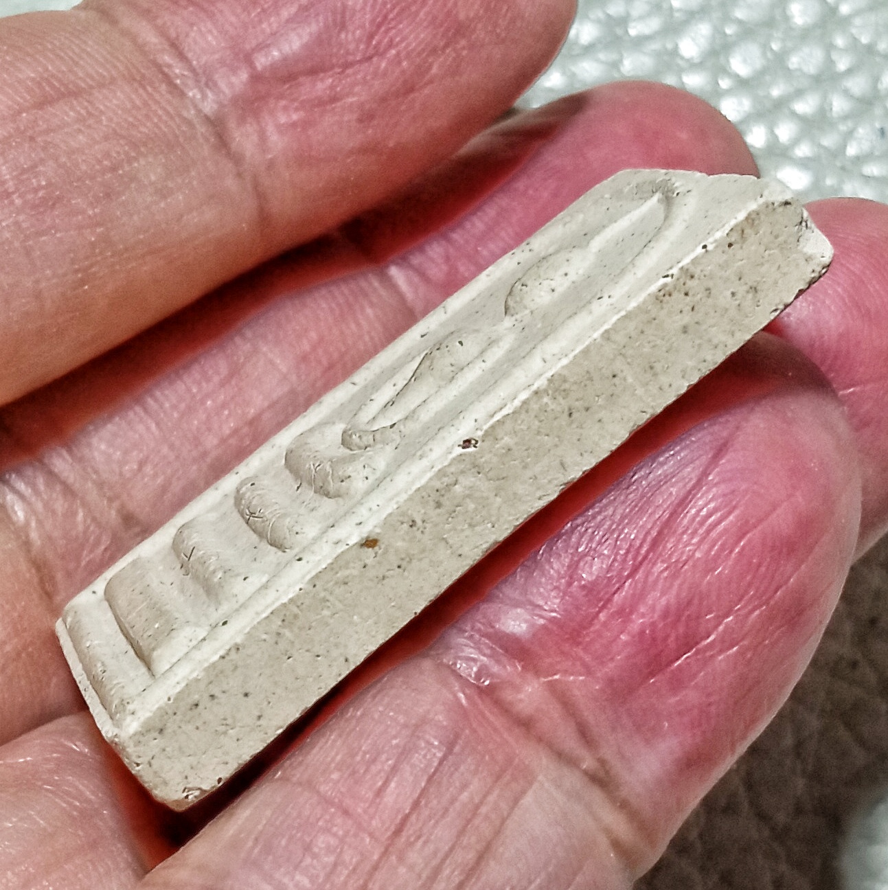 พระผง 9 สมเด็จ จัดสร้างตามแบบพระเครื่องสมเด็จวัดระฆัง ของสมเด็จพุฒาจารย์ (โต พรหมรังสี) พิมพ์ใหญ่ โรยเส้นเกศา9สมเด็จ