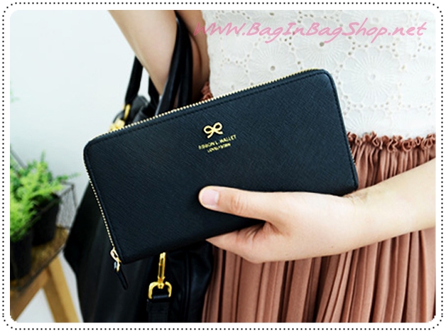 ลด 50% Ribbon Sweet Wallet