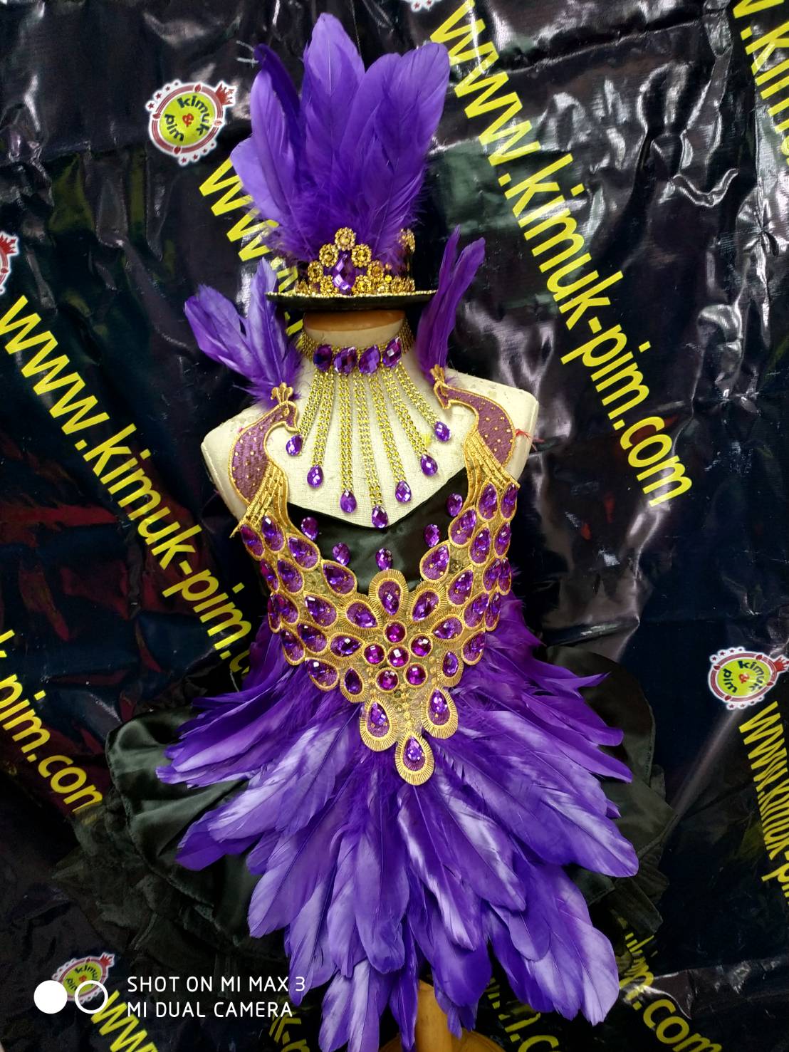 ชุดดรัมเมเยอร์เด็กอนุบาลและเด็กประถมสีม่วง ราคานี้ มีหัว สร้อย ต่างหู