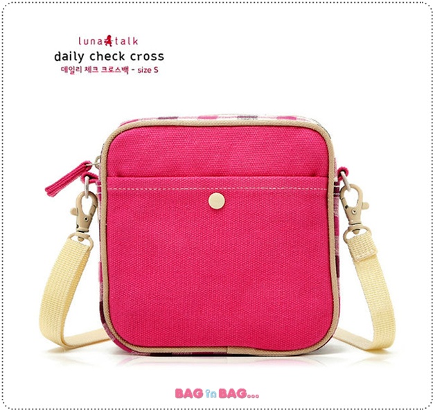 Daily Check Cross Bag กระเป๋าสะพายเฉียงใบเล็ก