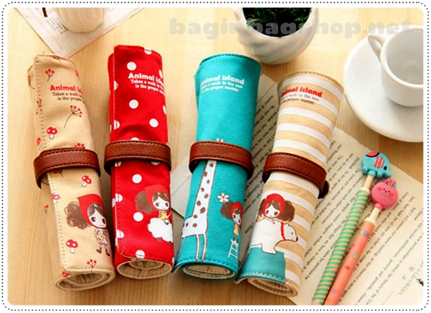 Animal Roll Up Pencil Cases