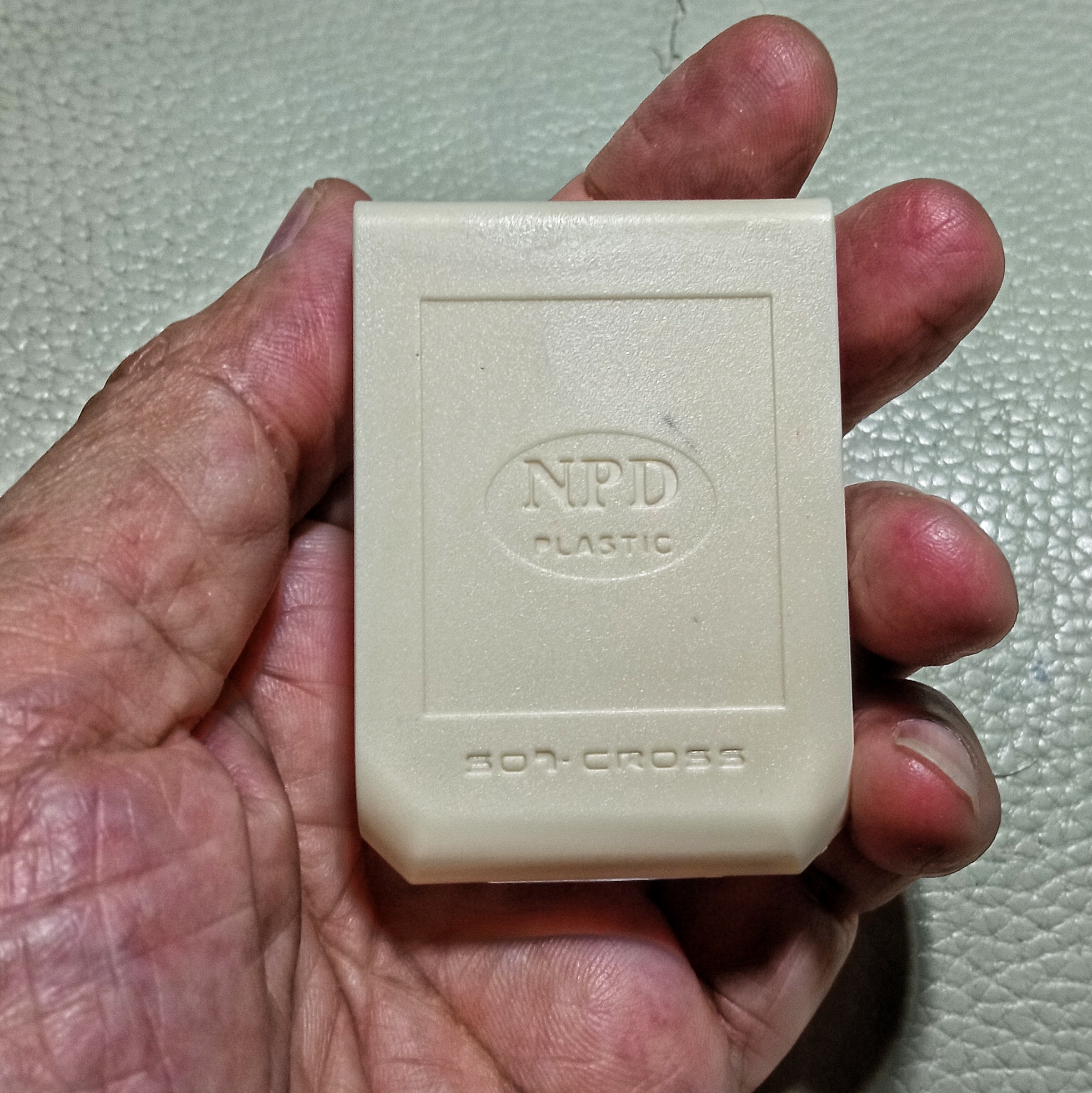 เหรียญพระพุทโธน้อยย้อนยุค รุ่นปฏิสังขรณ์พระอุโบสถ วัดสัมพันธวงศ์ ปี2566 เนื้อสัตตะโลหะผสมชนวนเก่า ตอกโค๊ต+หมายเลข๖๘ ซีลพลาสติกเดิมๆ บรรจุกล่องวัด+คาถาบูชา+ถุงเขียวเหนี่ยวทรัพย์ พระดีพิธีใหญ่ครับ