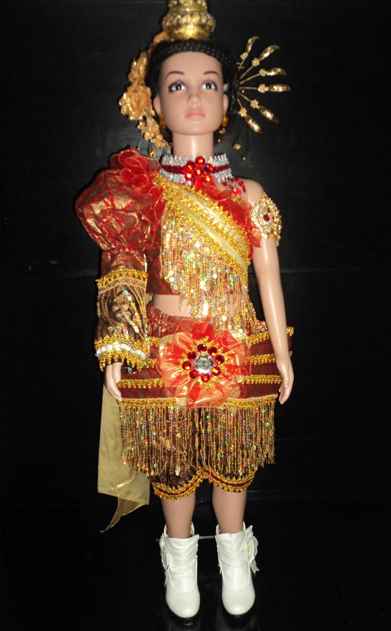 ชุดดรัมเมเยอร์สยามช้างน้อยสีแดงลาย2