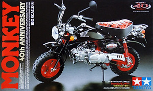 TA16032 MONKEY 40th ANNIVERSARY BIG SCALE 1:6