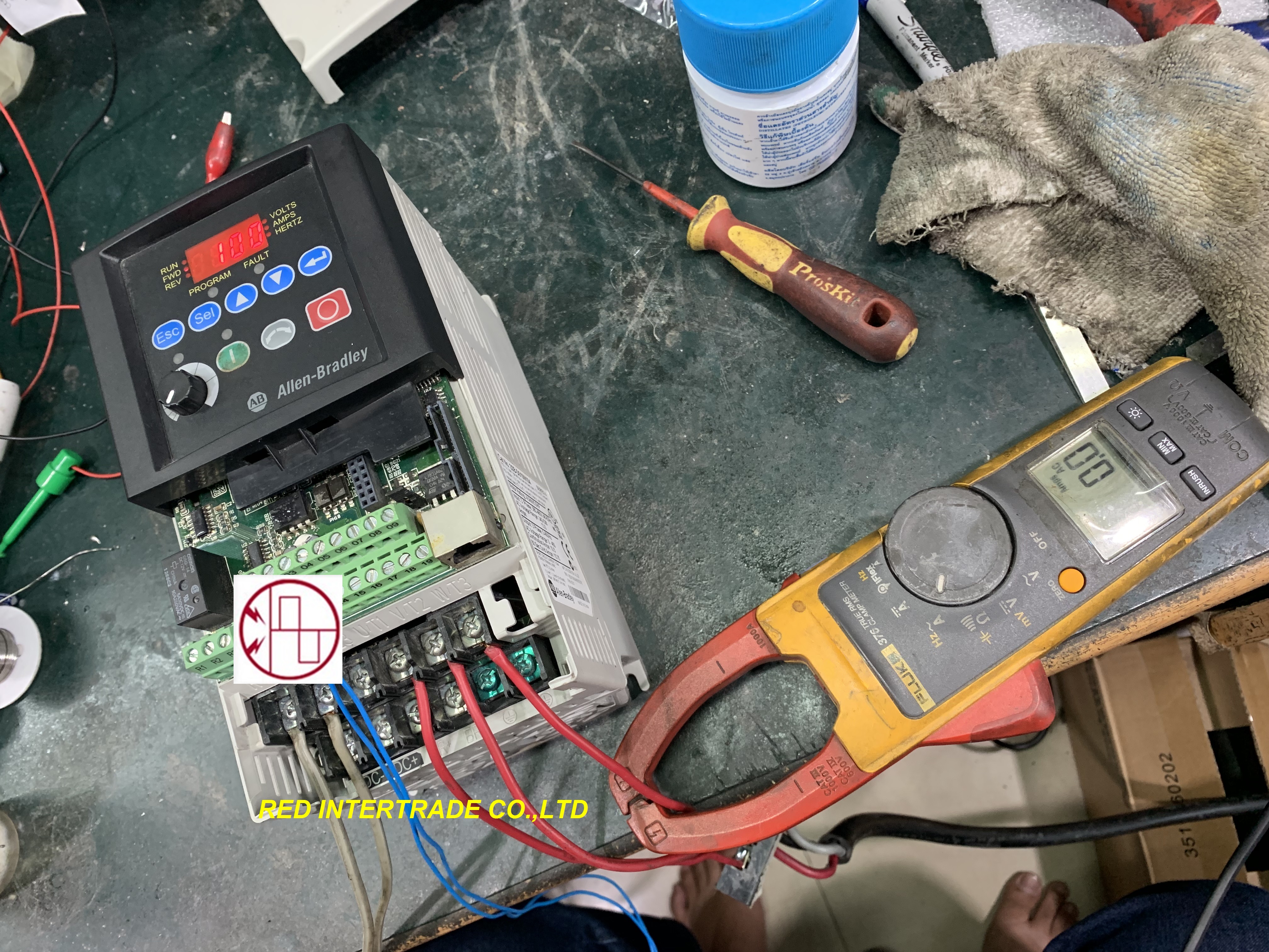 รับซ่อมINVERTER allen-bradley powerflex40