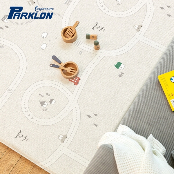 แผ่นรองคลาน PARKLON LaPure Soft Mat ลาย Around The Town มีลายทั้ง 2 ด้าน ขนาด 140x235x1.5cm