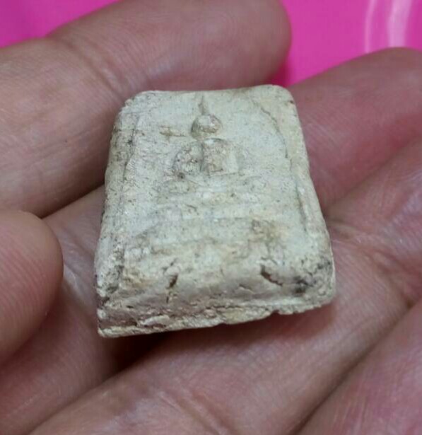 พระสมเด็จเกศมงคล หลวงพ่อฑูรย์ วัดโพธินิมิตร พระสมเด็จเกศมงคล รุ่นแรกยันต์นูน ปี 2494 (พิมพ์นิยม)