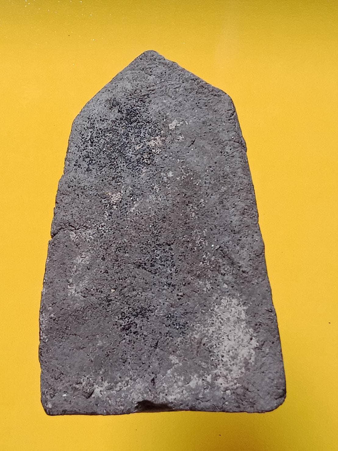 หลวงพ่อทวดพิมพ์ห้าเหลี่ยมจัมโบ้ พระอาจารย์พล วัดนาประดู่ รุ่นแรกปี 39 ผสมมวลสารรุ่นแรก 2497