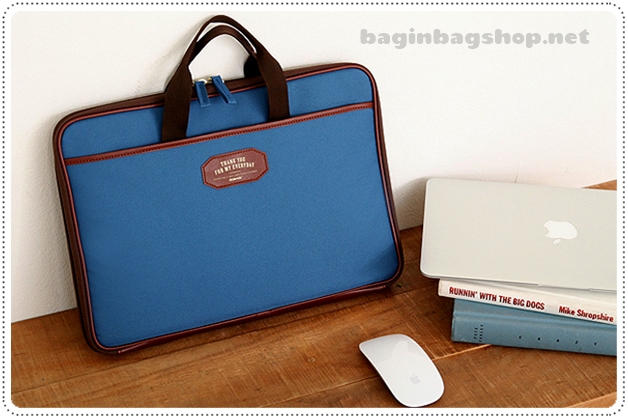 Daily Digital File Bag