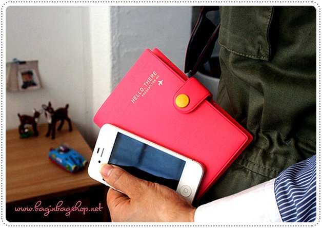 Hello There Passport Case