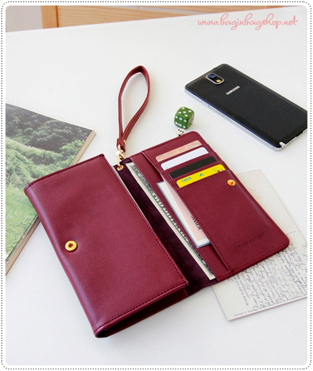 ลด 50% Iconic La Chance Passe กระเป๋าสตางค์ใส่มือถือ