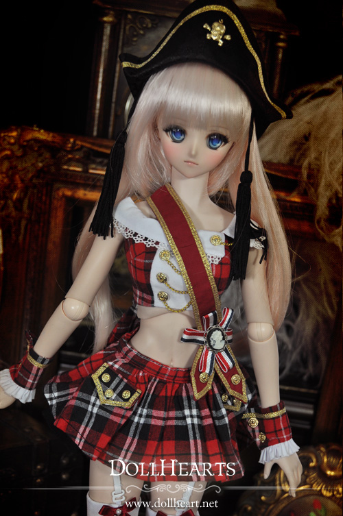 [SALE -50%] DD-M Beatriz Enriquez de Ara