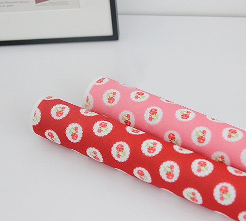 Felt : ลายดอกไม้ มี 2 สี แดง ชมพู size 1mm ขนาด 40x30 cm/ชิ้น (พร้อมส่ง)