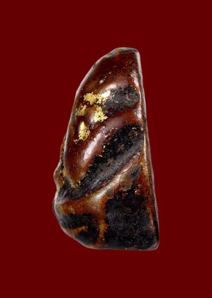 ปิดตาหลวงพ่อปาน พิมพ์โบราณพุงป่อง รักแดง 2495 ยุคต้น