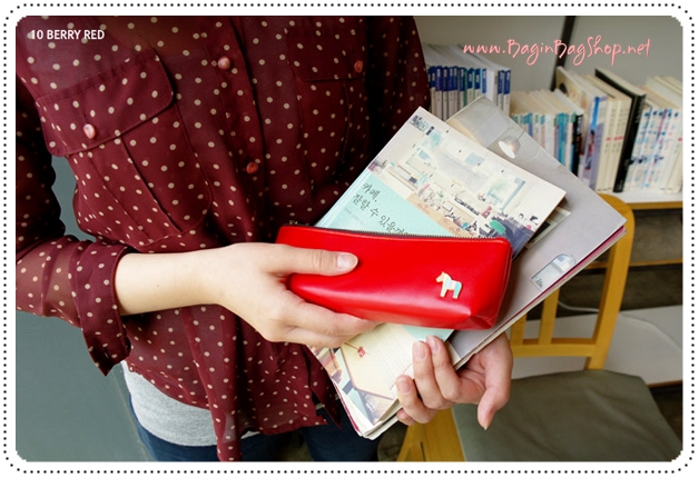 Pony Pencil Case กระเป๋าใส่เครื่องเขียน