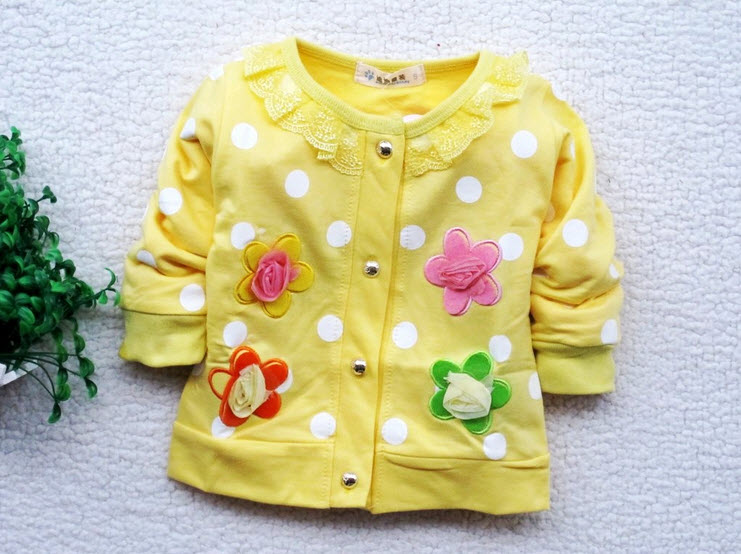 เสื้อกันกนาวคอระบายปักดอกไม้