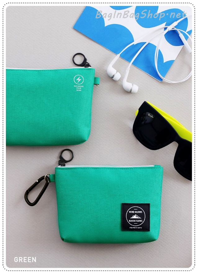 Iconic Charger Pouch