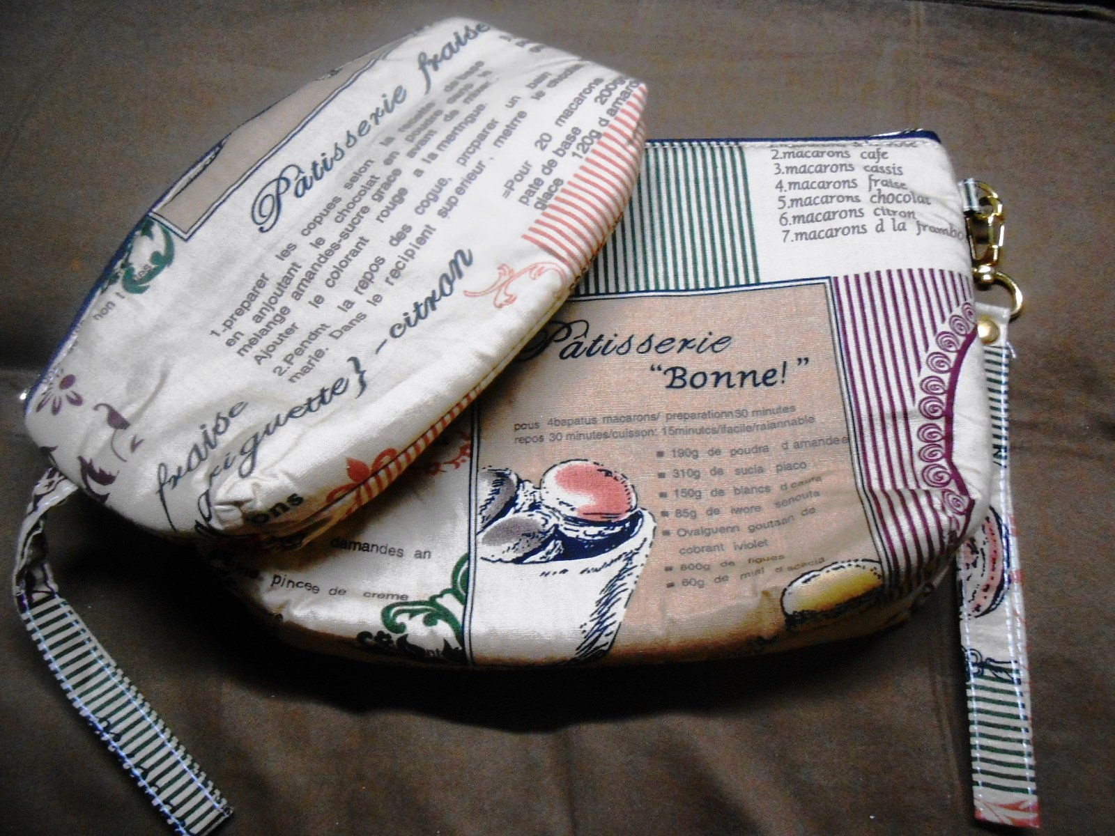 กระเป๋าลาย Macaron