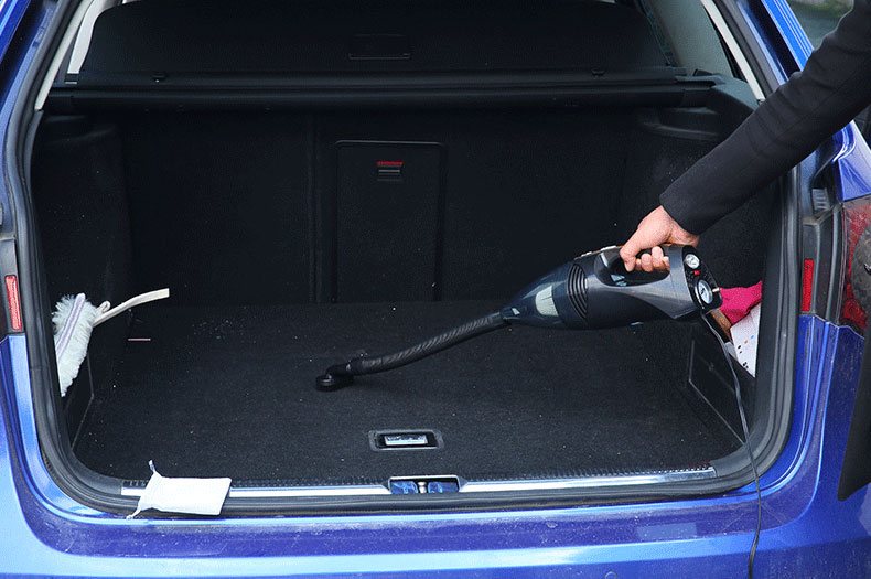 เครื่องดูดฝุ่นในรถยนต์เอนกประสงค์ 4 แบบใน 1 เดียวขนาด 100W (สีดำ) หรือ 4 in 1 Car Vacuum Cleaner 100W (Black)