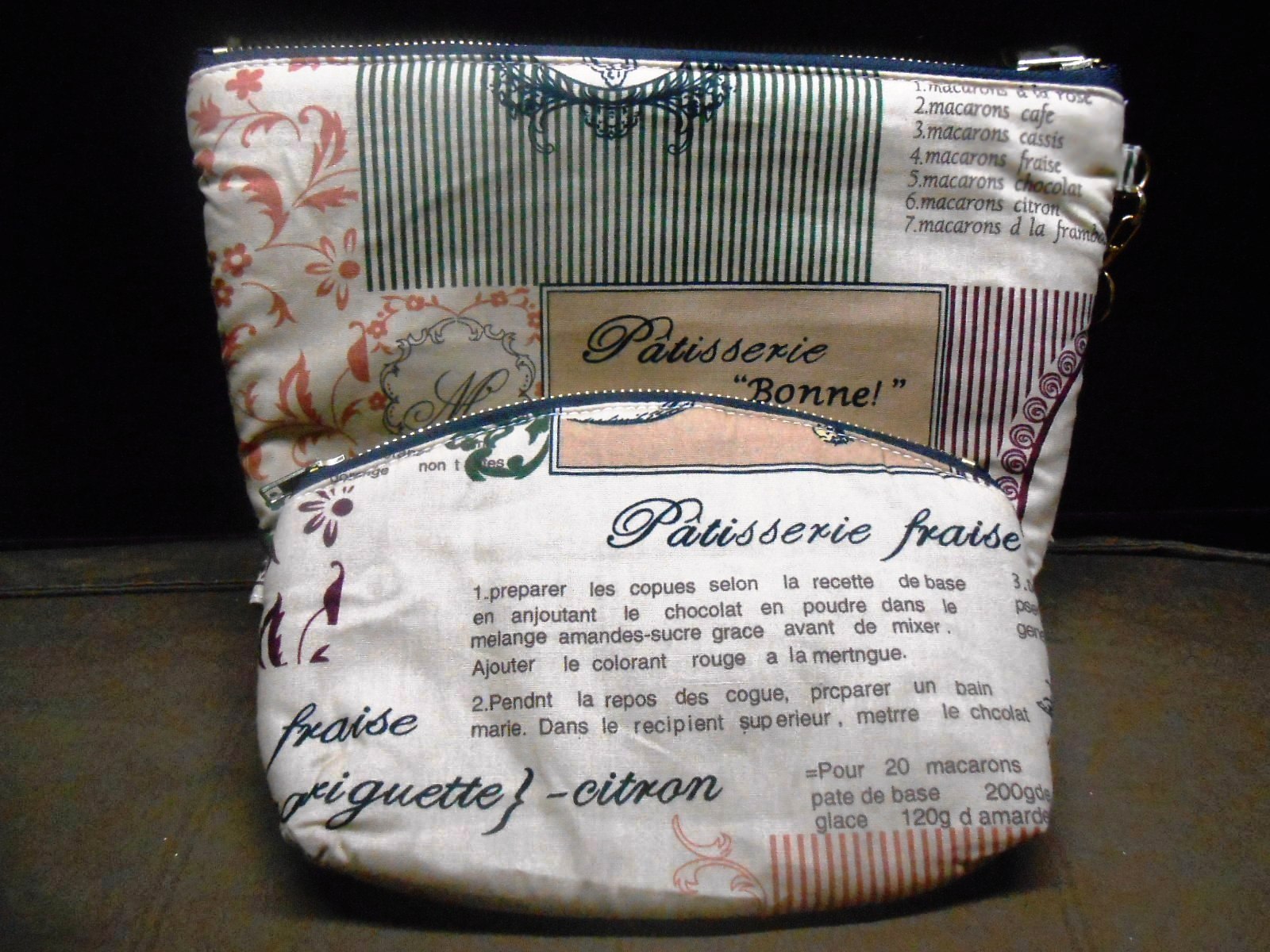 กระเป๋าลาย Macaron