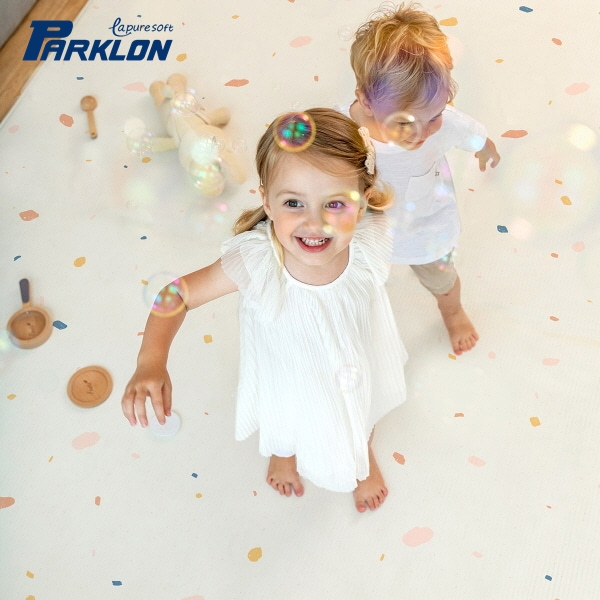 New! แผ่นรองคลาน PARKLON รุ่น La Pure Soft Mat ขนาด 130x190x1.2cm ลาย Jelly Terrazzo