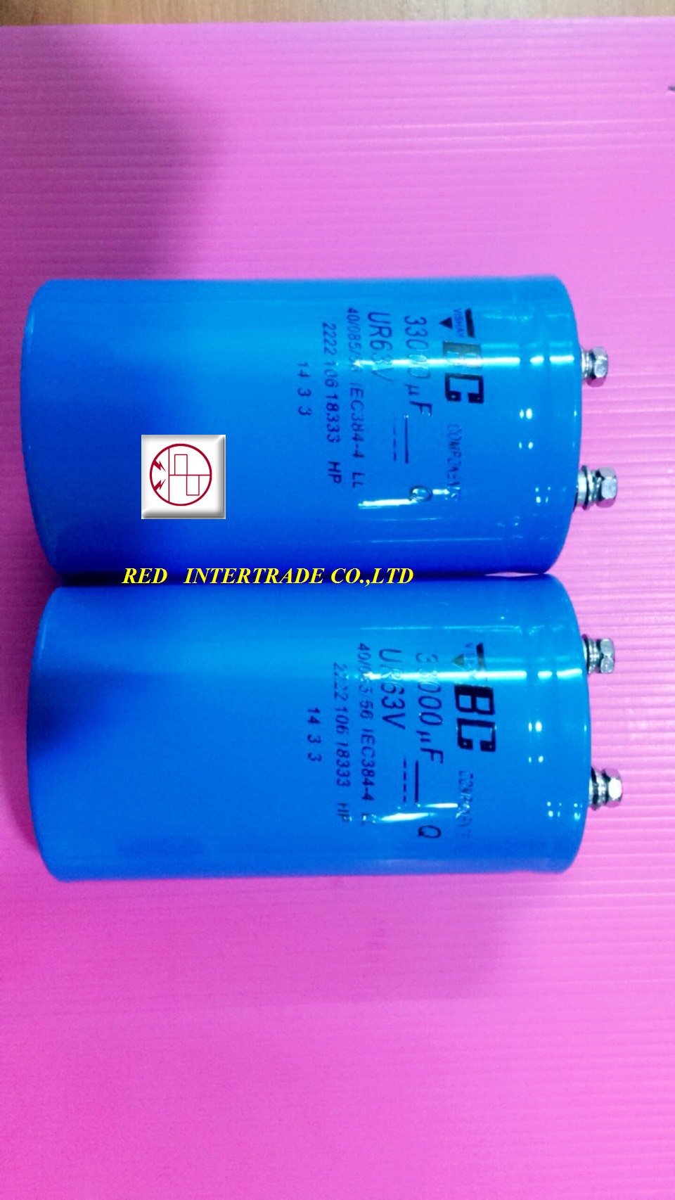 CAPACITOR 33000UF UR 63V VISHAY