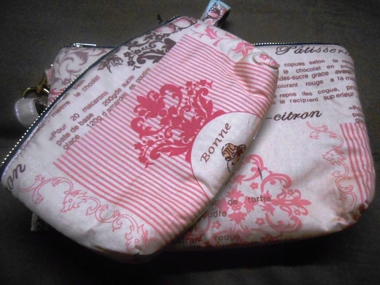 กระเป๋าลาย Macaron