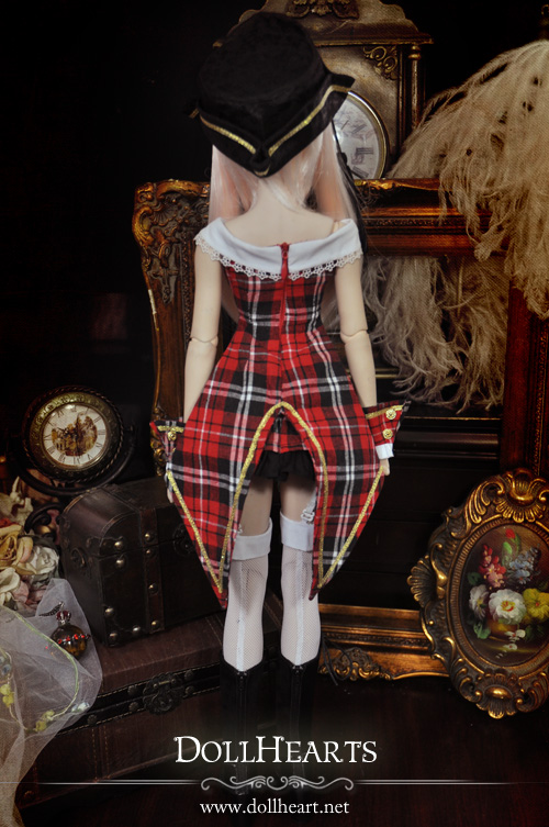 [SALE -50%] DD-M Beatriz Enriquez de Ara