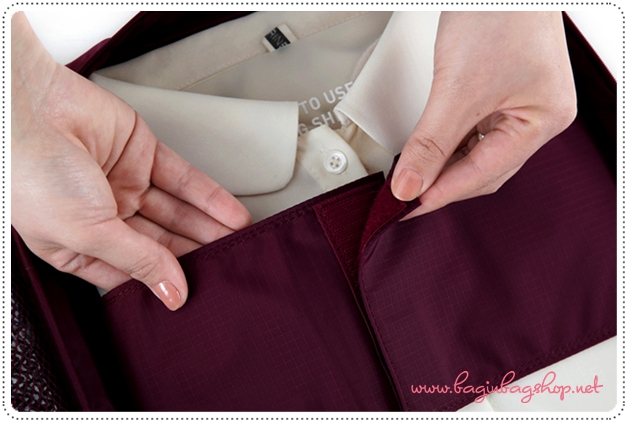 Slim Shirt Pouch กระเป๋าเก็บเสื้อเชิ๊ต สำหรับเดินทาง