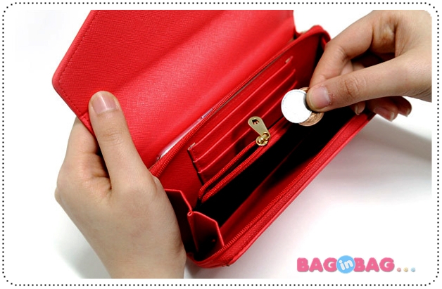 ลด 50% Crown Smart Clutch Wallet heritage