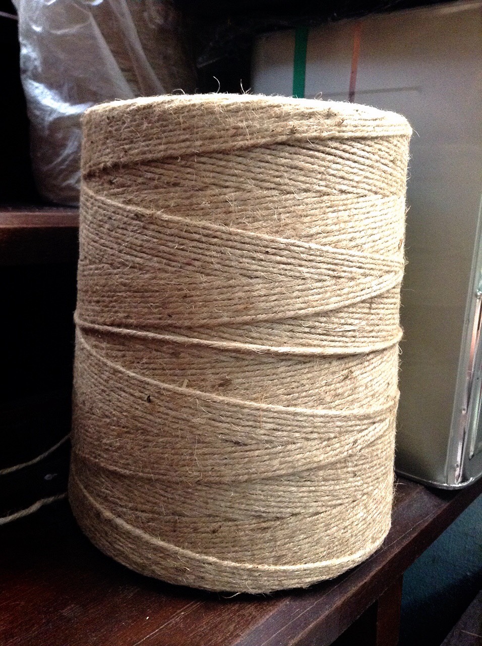 เชือกกระสอบป่าน (เส้นเล็ก/ใหญ่) พันแกน ขนาด 5 kg