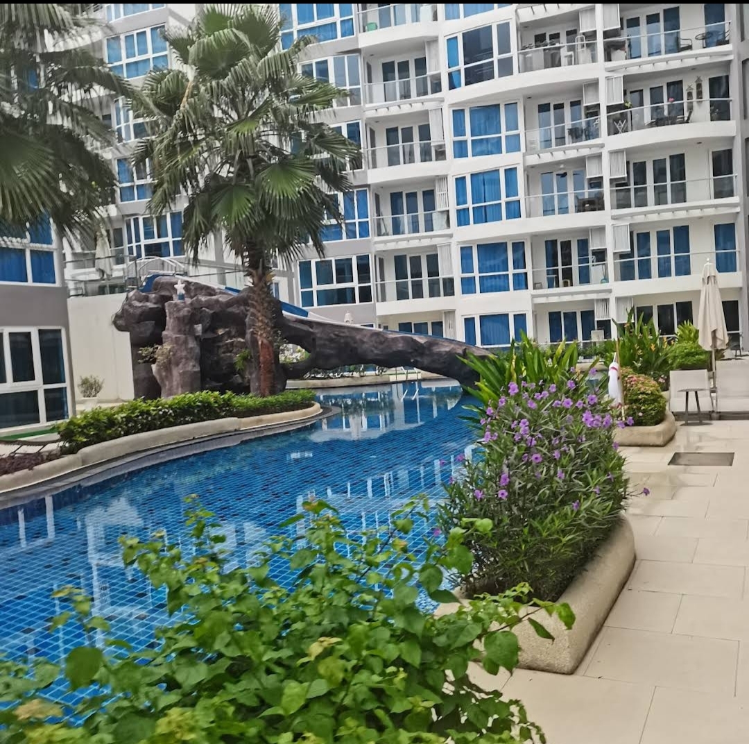 ขาย-ห้องชุด 1ห้อง พัทยา พื้นที่ 54.64 ตรม.ระเบียง 6.12 ตรม. ชั้น4 ห้องF404 แกรนด์อเวนิวเรสซิเดนส์คอนโดมิเนียม ถ พัทยาสาย2 ซ.บัวขาว15 ต.หนองปรือ อ.บางละมุง จ.ชลบุรี 20150