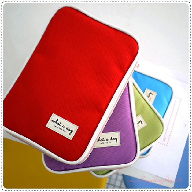 Daisy Multi Pouch ไว้ใส่พาสปอร์ตหรือใส่เอกสารต่างๆ