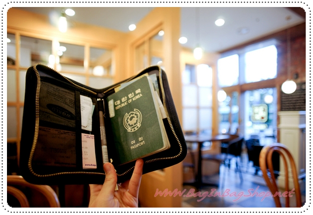 Travelus Folder กระเป๋าใส่เอกสารสำหรับเดินทางแบบสั้น ซิปรอบ