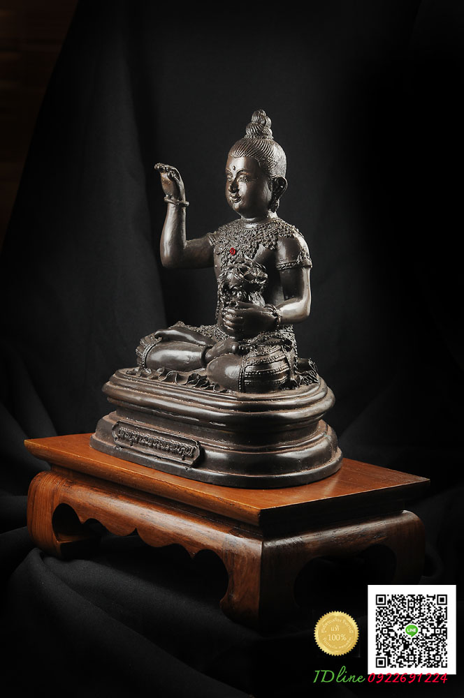 กุมารทองเพชรพรหมคุณ หลวงปู่หงษ์ ขนาดบูชา 5 นิ้ว บรรจุ มวลสาร วัตถุมงคล เต็มสูตร สุสานทุ่งมน อ.ปราสาท จ.สุรินทร์