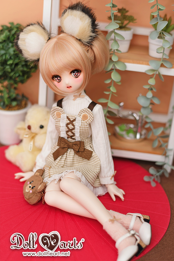 [SOLD OUT] MDD Bear in Wonderland - Milk Tea