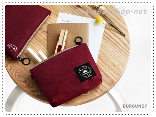 Iconic Charger Pouch