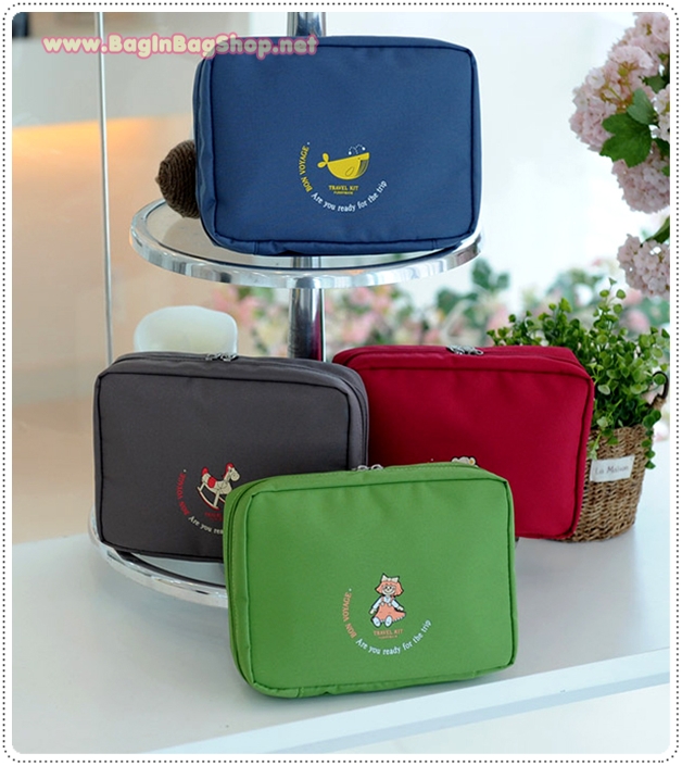 Partition Wash Bag size M