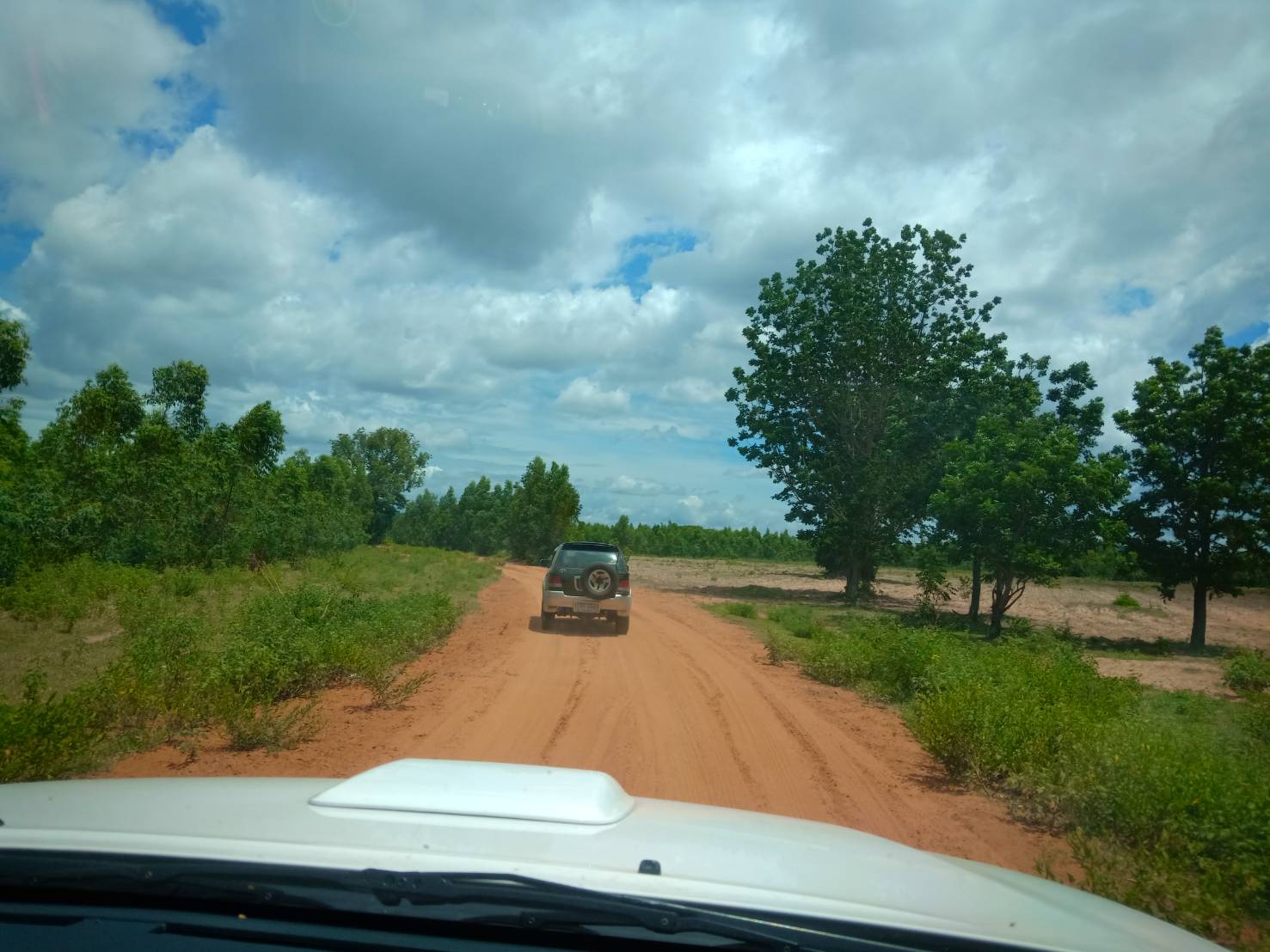 ขาย-ที่ดินเปล่ จำนวน888ไร่ ต.ตะขบ อ.ปักธงชัย จ.นครราชสีมา