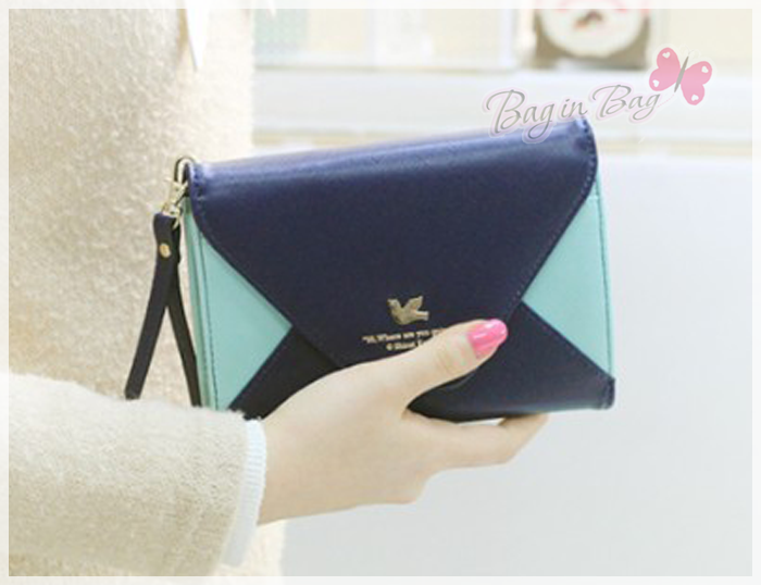 ลด 50% Day By Day Pouch (รุ่นใบใหญ่)