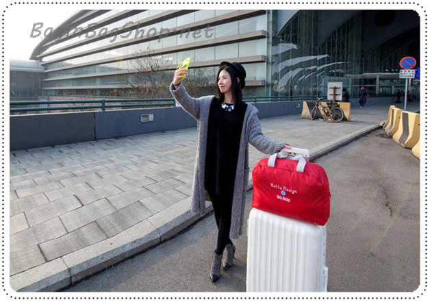Colorful Duffel Bags กระเป๋าเดินทางพับได้