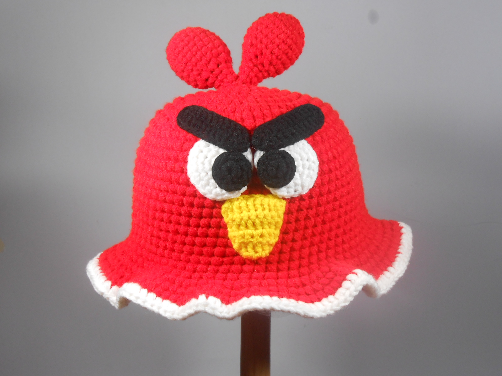 หมวก Angrybird ปีกระบายสีแดง