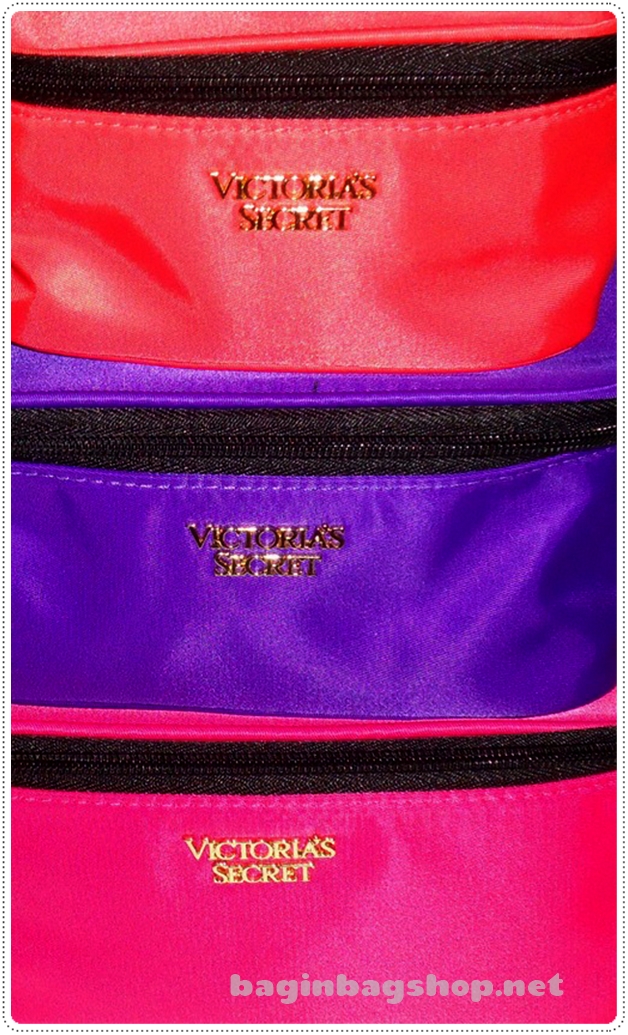 ❤️ VS Travel Trio Stackable Makeup Bag Train