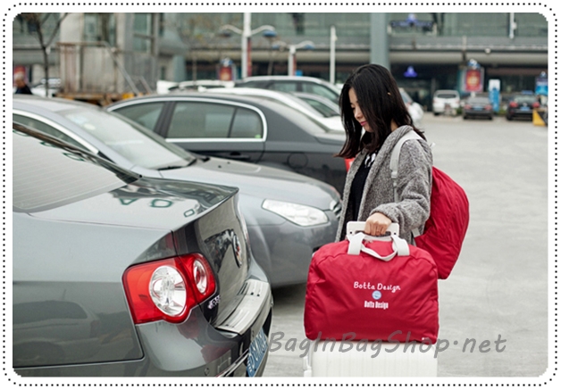 Colorful Duffel Bags กระเป๋าเดินทางพับได้