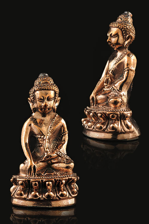 พระกริ่งพรหมรังสี เนื้อนวะก้นเงิน หมายเลข 461 หลวงปู่นาม วัดน้อยชมภู่ สุพรรณบุรี กล่องกำมะหยี่ สวย สะสม อยู่ในซองซีลเดิม สะสมสวยงามตรงตามรูป