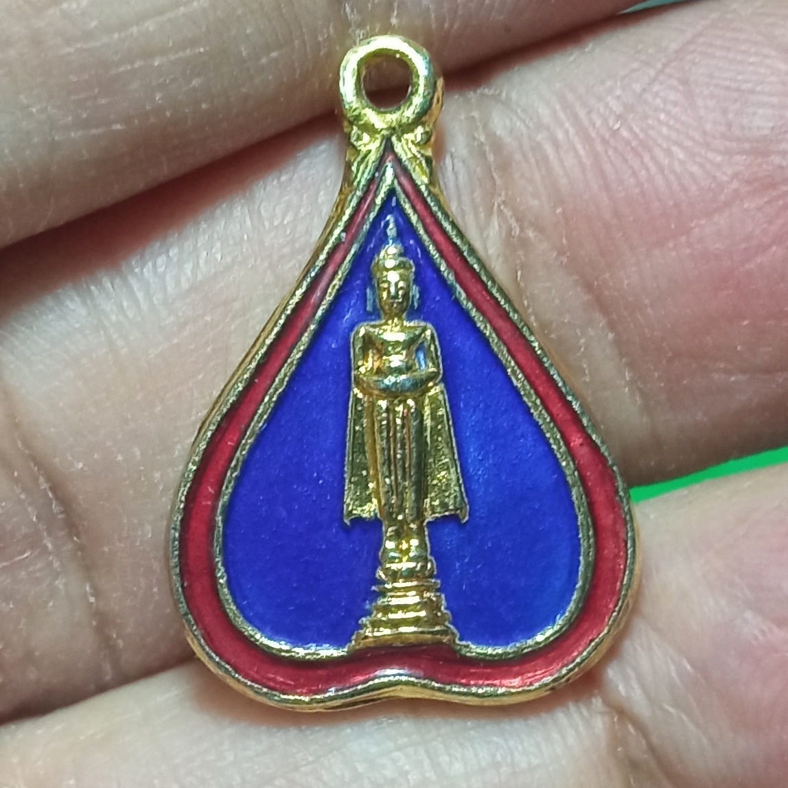 เหรียญหลวงพ่อวัดบ้านแหลม พิมพ์ใบโพธิ์เล็ก กะไหล่ทองลงยา2สี แดง+น้ำเงิน ปี2525 จ.สมุทรสงคราม รหัส365