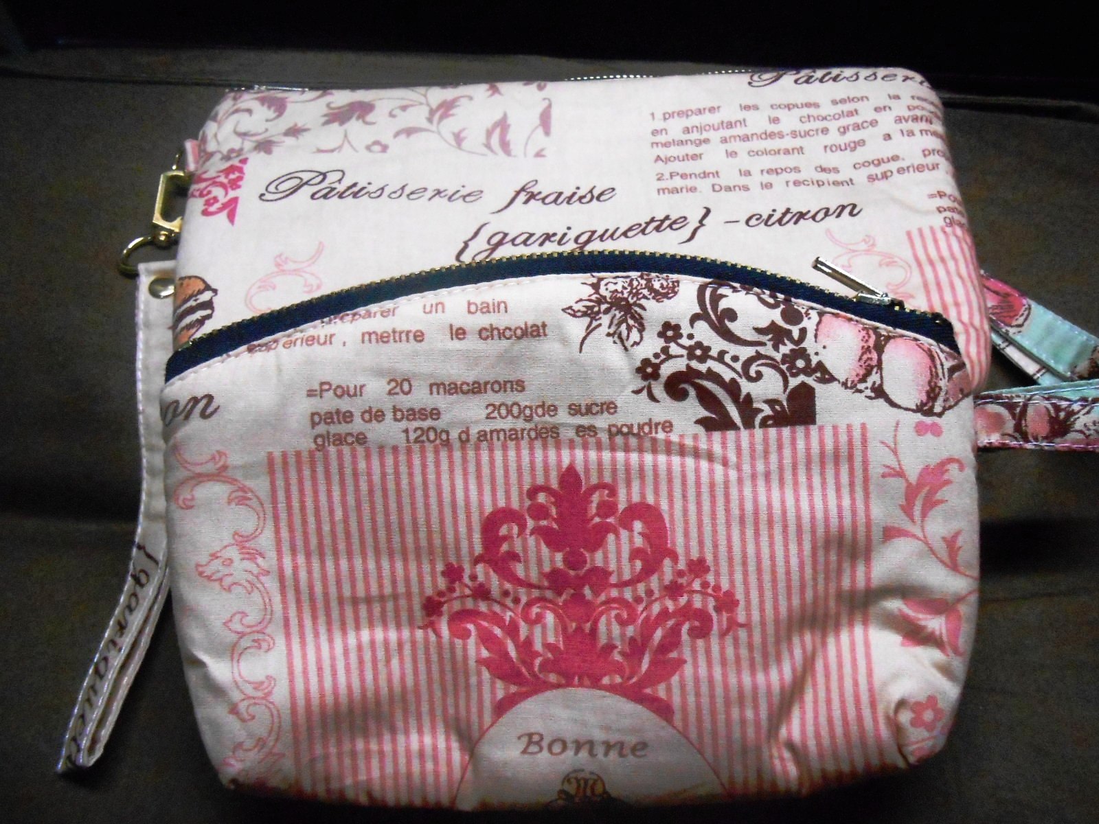 กระเป๋าลาย Macaron