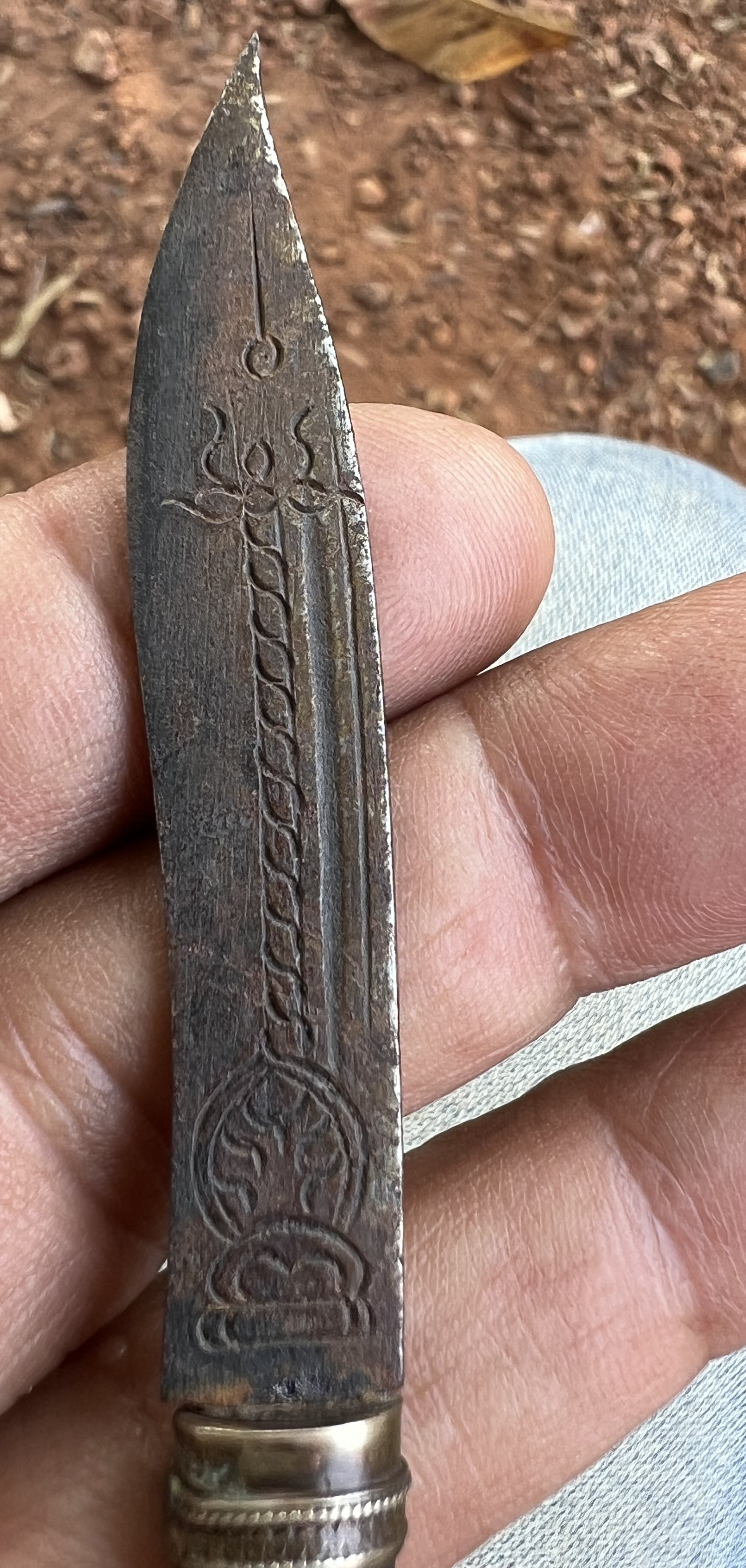 มีดหมอแกะเก่าๆๆๆๆ