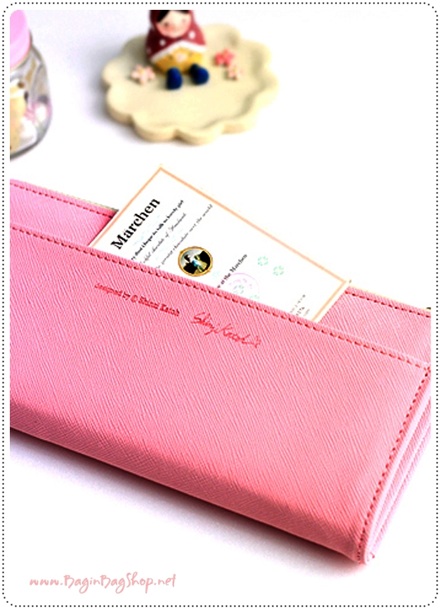 ลด 50% Line Zipper Wallet L