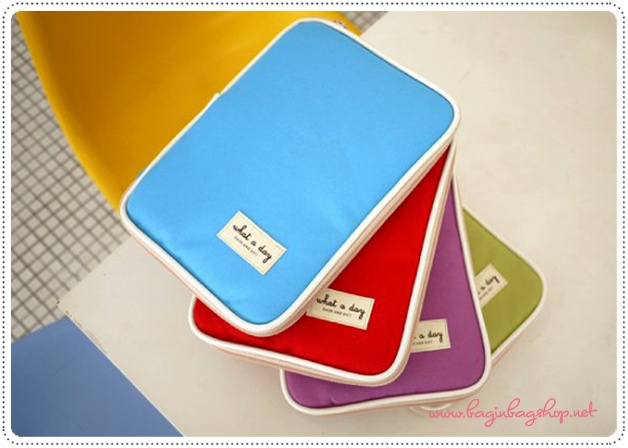 Daisy Multi Pouch ไว้ใส่พาสปอร์ตหรือใส่เอกสารต่างๆ